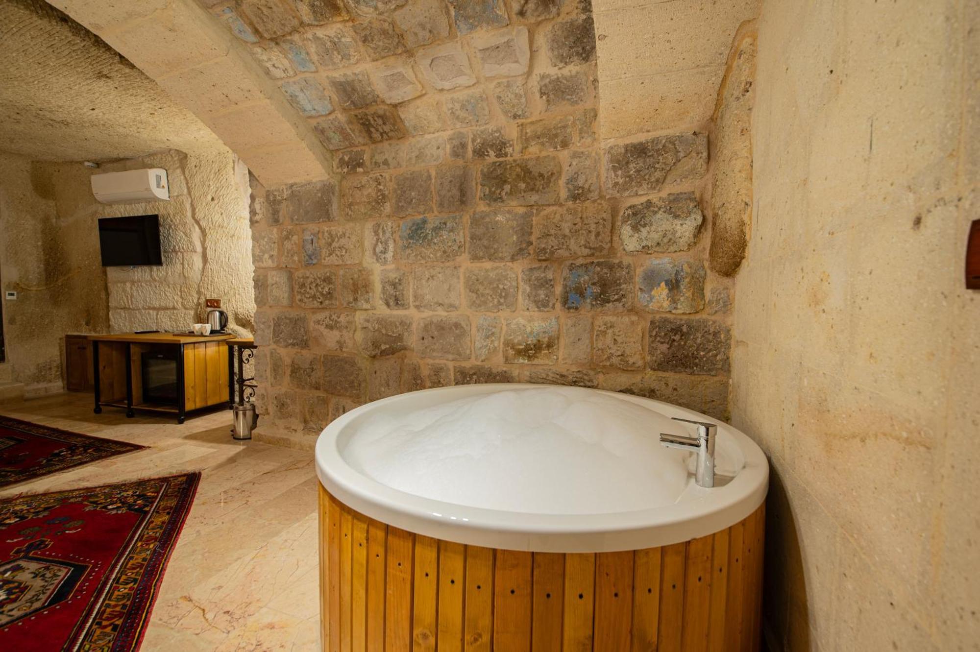 Ares Cave Suites Göreme Eksteriør billede